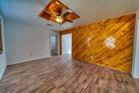 1403 W Fox Street Units A & B, Carlsbad, 新墨西哥州 88220, 美國