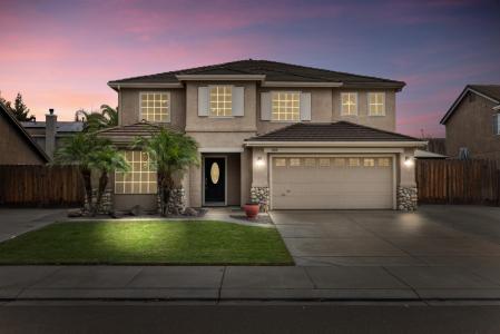 818 Travaille Way, Ripon, California 95366