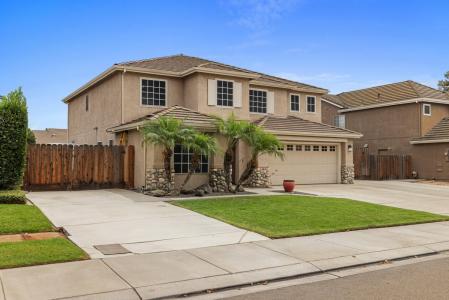 818 Travaille Way, Ripon, California 95366