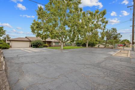 1714 N Blythe Avenue, Fresno, Californie 93722, États-Unis