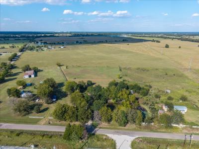 814 Signal Rd, Quinlan, Texas 75474