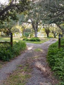 5151 Shakespeare Drive, Dover, Florida 33527, USA