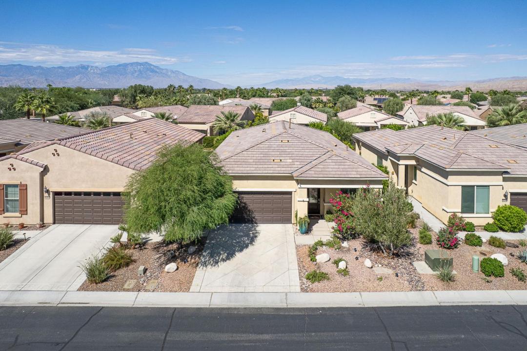 81363 Corte Compras, Indio, Kalifornia 92203, USA