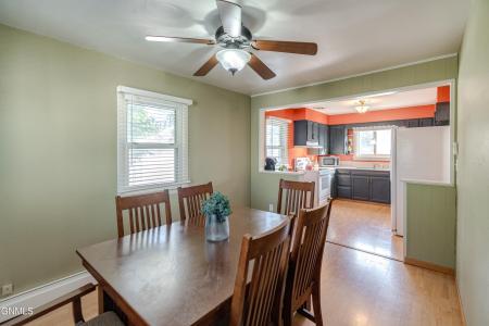 1204 1st Street, Mandan, Dakota Du Nord 58554, États-Unis