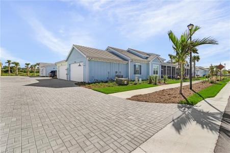 7034 Saona CT, NAPLES, Florida 34113