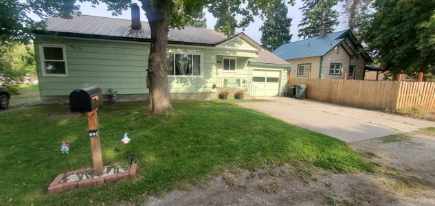 304 N. Third St. East, Chewelah, Washington 99109, Estados Unidos