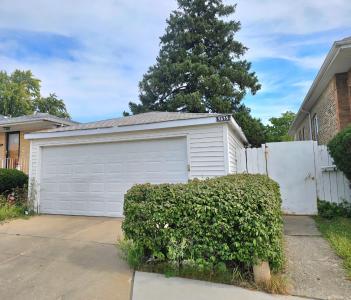 5635 S California Ave, Chicago, Illinois 60629, USA