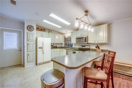 5020 Gulfgate Lane, St James City, Florida 33956