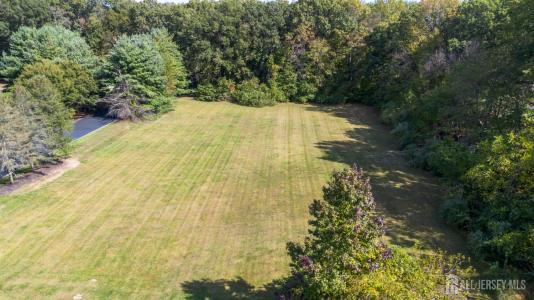 -7 Gulicks Lane, Cranbury, New Jersey 08810, Stati Uniti