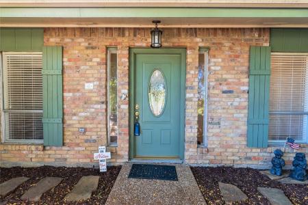 1917 Rock Creek Drive, Grand Prairie, تكساس 75050, الولايات المتحدة