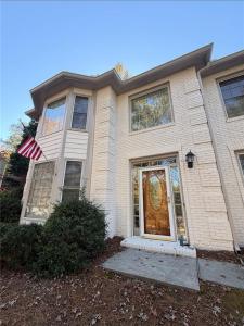 5868 Valine Way, Sugar Hill, Georgia 30518, USA