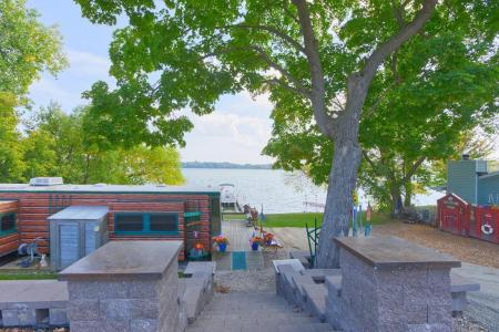 1701 N Shore Drive, Waverly, Minnesota 55390, USA