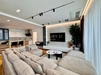 Liqeni i Tiranës, Tirana, 阿爾巴尼亞