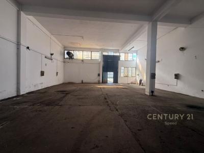 Qendra Tregtare QTU, Tirana, Albania