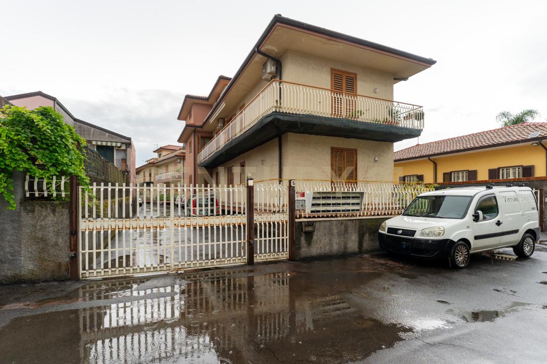 Via Guglielmo Marconi, Viagrande, Sicilia 95029, Ý