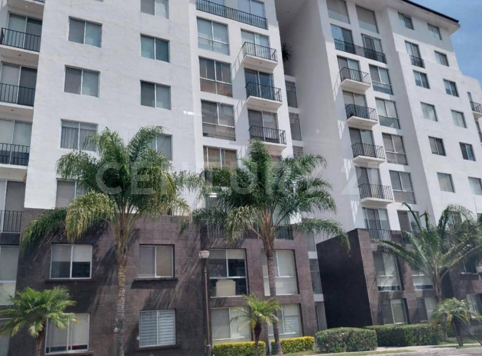 SANTA ELENA, CONDOMINIO TORRE PREMIER 202  A-93,, Querétaro, Querétaro 76230, Messico