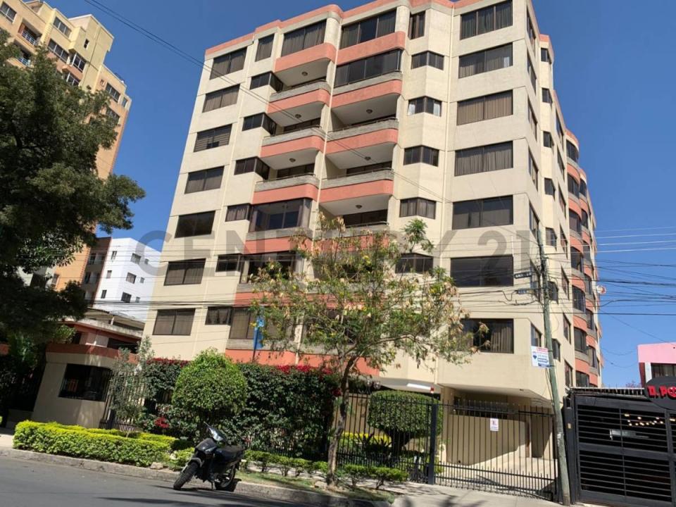 AV. LIBERTADOR BOLIVAR EDIF. SANTA ANA , Norte, Cochabamba 00000, Bolivia