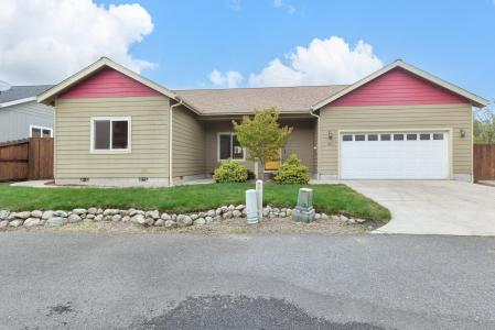 1901 SW G Street, Grants Pass, Oregón 97526, Estados Unidos