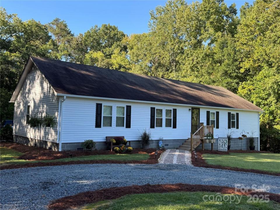 32751-B Valley Drive, Albemarle, Северная Каролина 28001, Соединенные Штаты