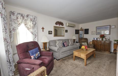 911 Covert Avenue, New Hyde Park, Нью-Йорк 11040, Соединенные Штаты