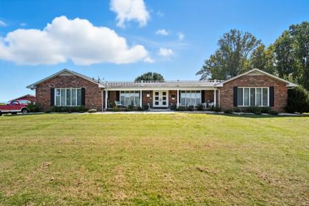 628 Hilltop Drive, Jonesville, Virginia 24263, USA