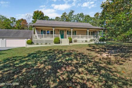 4045 Lone Wolf Circle, Crossville, Tennessee 38572