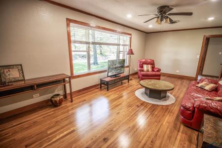 403 N Main, Linden, Texas 75563, États-Unis