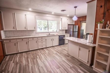 403 N Main, Linden, Texas 75563, États-Unis