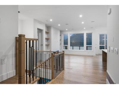 46007 WEEDEN DRIVE, Chilliwack, Columbia Britannica V2R 5T8, Canada