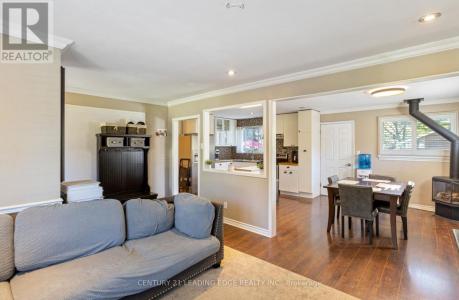 344 SOUTH STREET, Whitchurch-stouffville (stouffville), Ontario L4A 7W3, Kanada