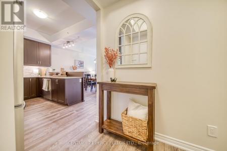 660 GORDON STREET, Whitby (port Whitby), Ontario L1N 0L1, CANADÁ