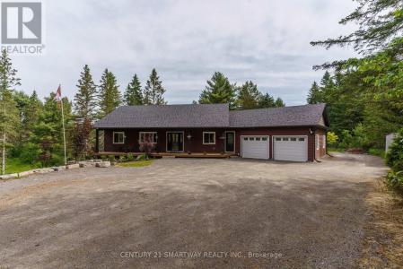 96 MAIN STREET, Burk's Falls, Ontario P0A 1C0, Canada