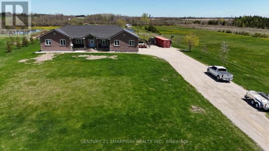7299 FIFTH LINE R.R. #1 LINE, Wellington North, Ontario N0B 1J0, Kanada