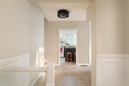 1518 WESTBROOK DRIVE, Peterborough, 安大略省 K9J 7V4, 加拿大