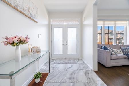 109 CACTUS CRESCENT, Hamilton, Ontario L8J 0M3, Kanada