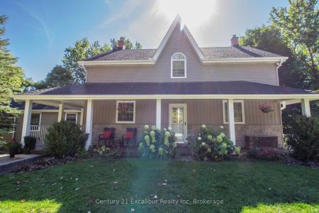 8583 SDRD 15 N/A, Centre Wellington, أونتاريو N0B 1J0, كندا