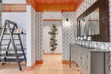 108 CORTINA CRESCENT, Blue Mountains, אונטריו L9Y 3Z2, קנדה 