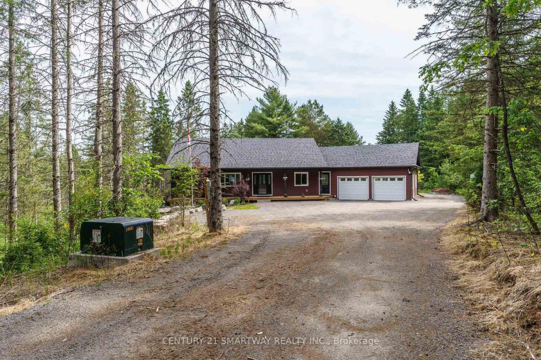 96 MAIN STREET, Burk's Falls, 온타리오주 P0A 1C0, 캐나다