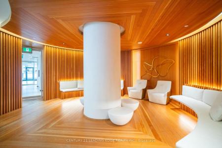 11 WELLESLEY STREET W, Toronto, 安大略省 M4Y 0G4, 加拿大