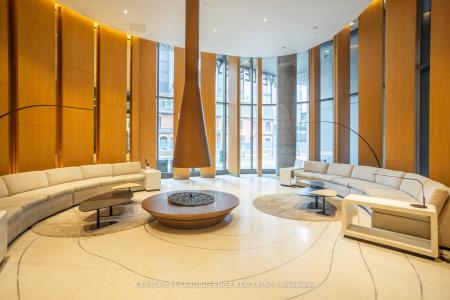 11 WELLESLEY STREET W, Toronto, 安大略省 M4Y 0G4, 加拿大