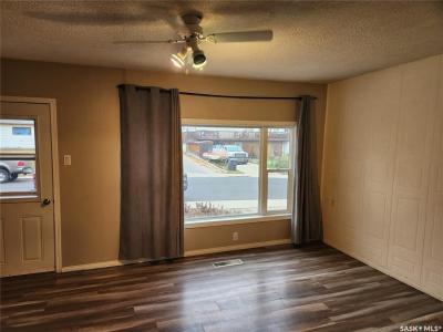 19 10TH AVENUE NE, Swift Current, Saskatchewan S9H 2T1, Kanada