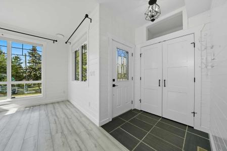 5005 40 STREET, Sylvan Lake, Alberta T4S 1B7, Kanada