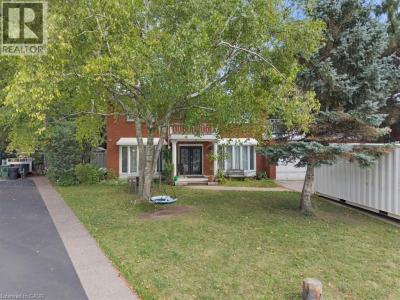 67 ELMHURST DRIVE, Hamilton, Ontario L8T 1C5, Kanada