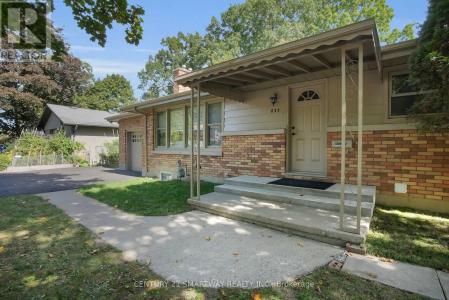 633 DONEGAL DRIVE, London North (north P), 安大略省 N6H 3H6, 加拿大