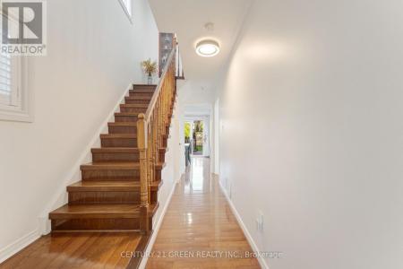 2146 SHADY GLEN ROAD, Oakville (wm Westmount), Ontario L6M 3N7, Canada