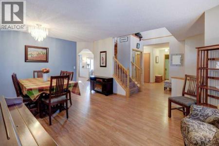 2423 MORRIS CRESCENT SOUTHEAST, Airdrie, Alberta T4A 2B8, Canada