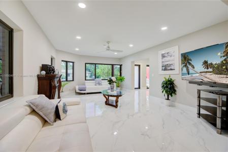 11490 W Biscayne Canal Rd, Miami, Florida 33161