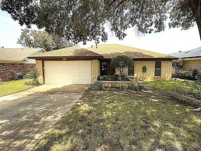 1031 Boston Boulevard, Bedford, Texas 76022
