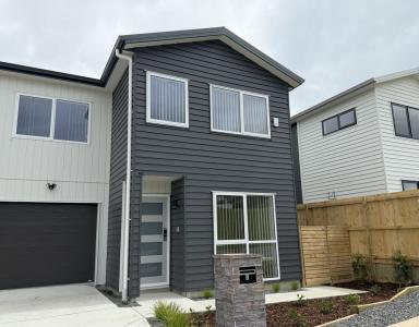 8 Kowaitau Avenue, Beachlands, Auckland 2018, New Zealand