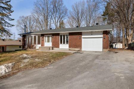 51Z  Rue St-Alexandre, Gatineau (Gatineau), 퀘벡주 J8V 1B3, 캐나다